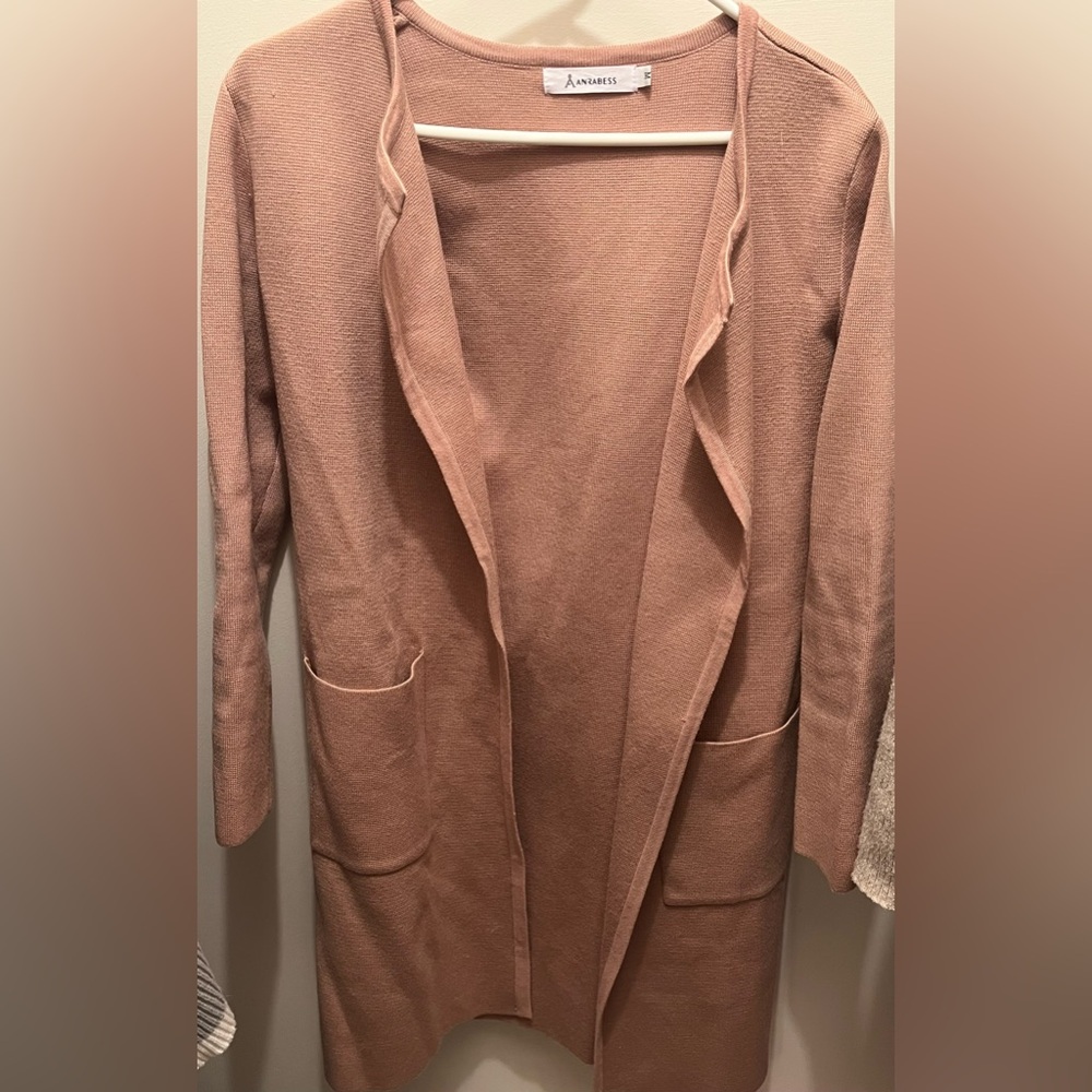 Andree Women's Cardigan in Soft Tan